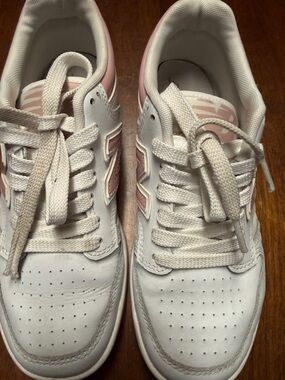 New Balance Women's White Sneakers with Pink Accents